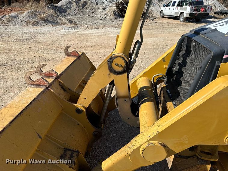 image for item NO9379 2004 Caterpillar 420D  backhoe