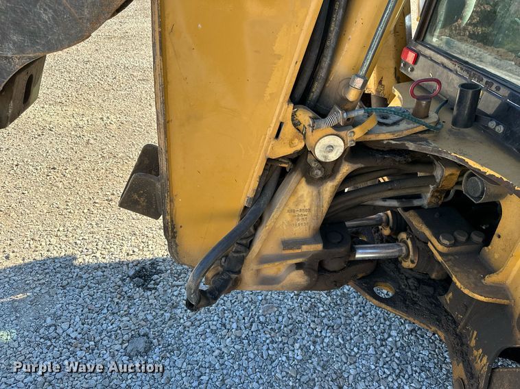 image for item NO9379 2004 Caterpillar 420D  backhoe