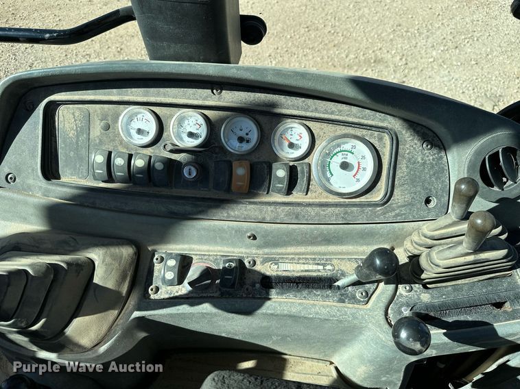 image for item NO9379 2004 Caterpillar 420D  backhoe