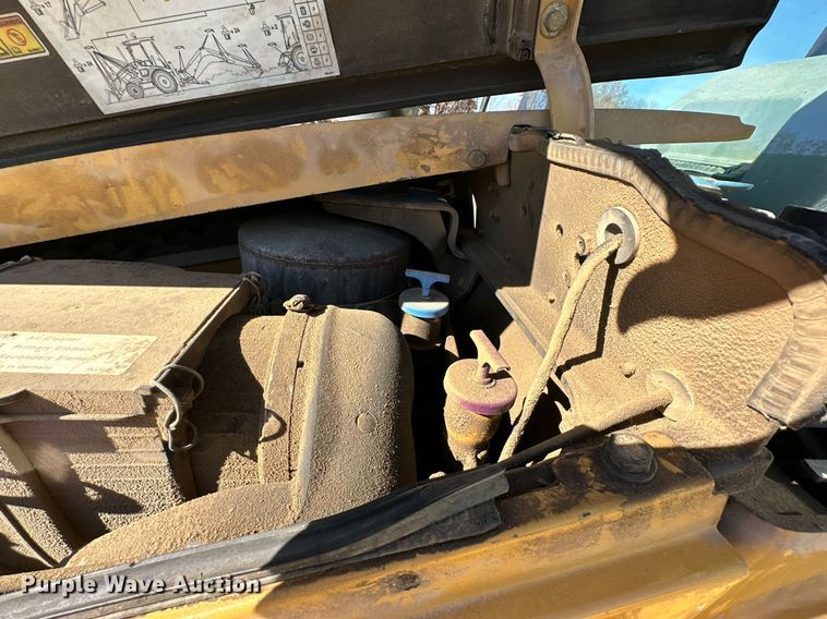 image for item NO9379 2004 Caterpillar 420D  backhoe