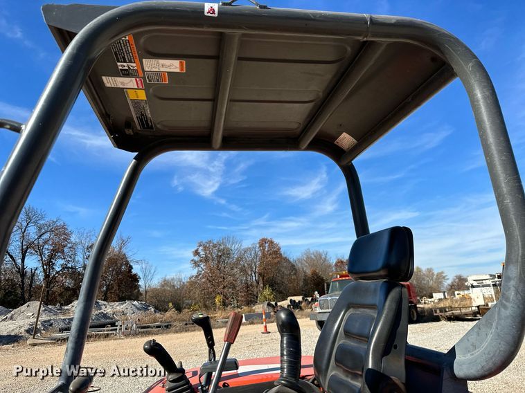 image for item NO9382 2011 Kubota KX121-3  mini excavator