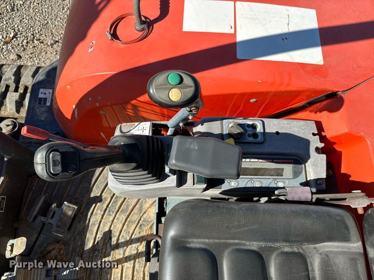 image for item NO9382 2011 Kubota KX121-3  mini excavator