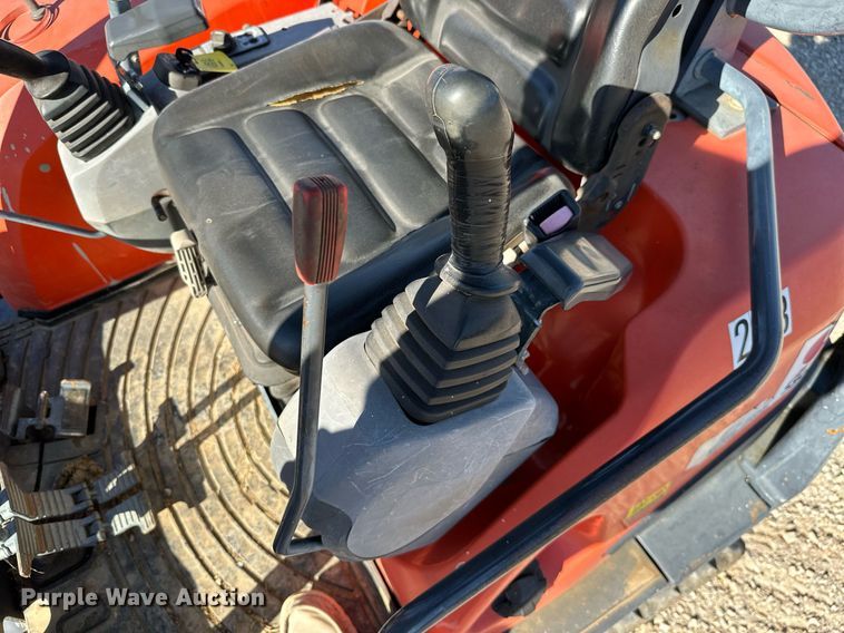 image for item NO9382 2011 Kubota KX121-3  mini excavator