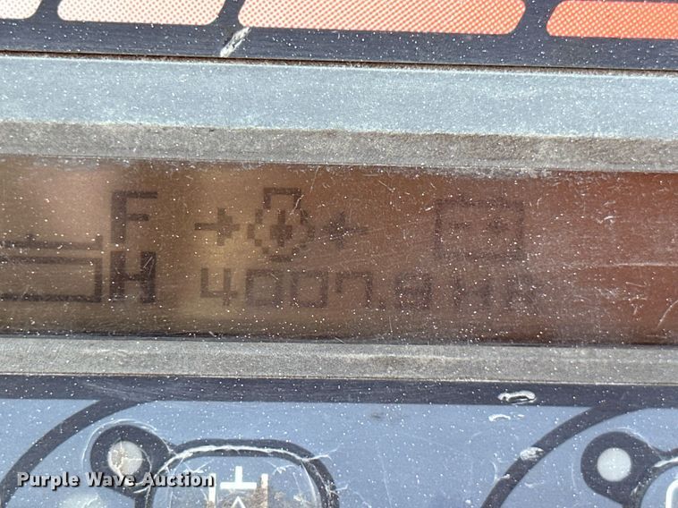 image for item NO9382 2011 Kubota KX121-3  mini excavator