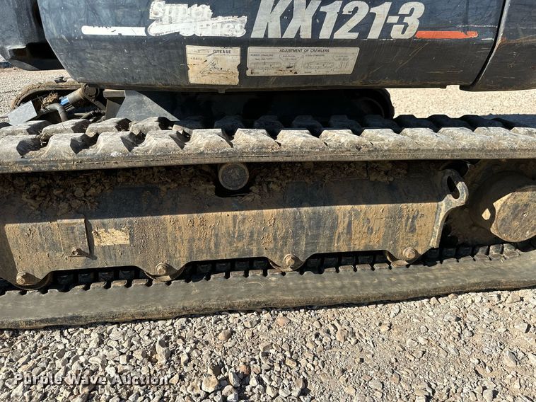 image for item NO9382 2011 Kubota KX121-3  mini excavator