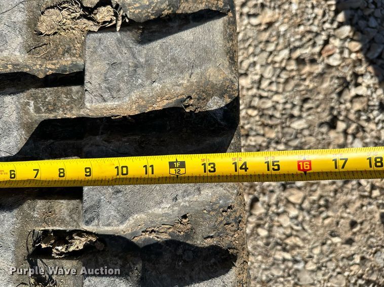 image for item NO9382 2011 Kubota KX121-3  mini excavator