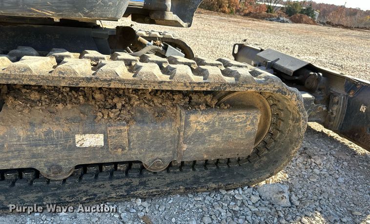 image for item NO9382 2011 Kubota KX121-3  mini excavator