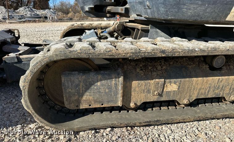 image for item NO9382 2011 Kubota KX121-3  mini excavator