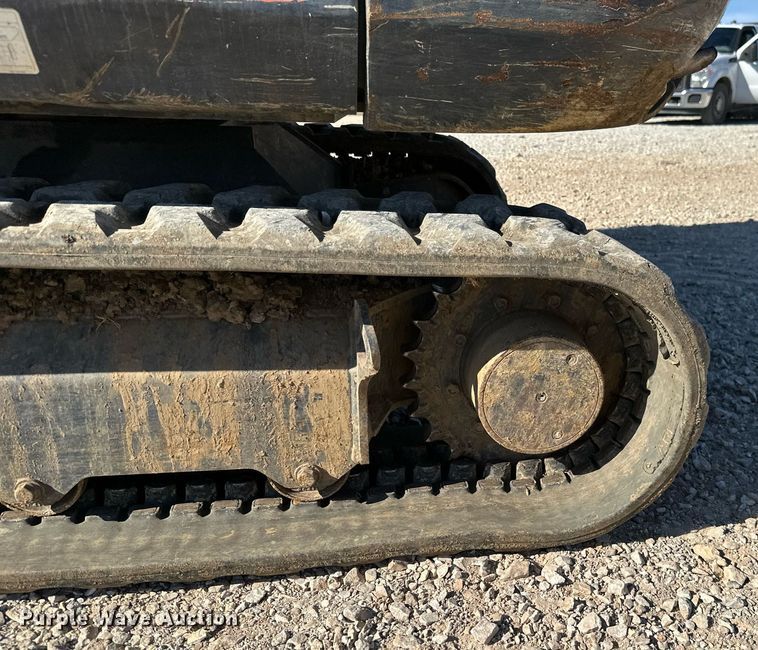 image for item NO9382 2011 Kubota KX121-3  mini excavator