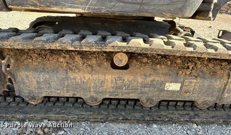 image for item NO9382 2011 Kubota KX121-3  mini excavator