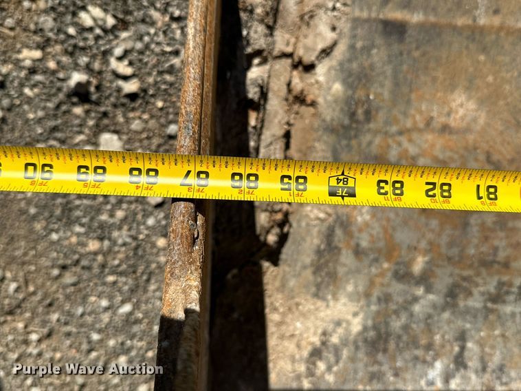 image for item NO9383 2002 Caterpillar 420D  backhoe