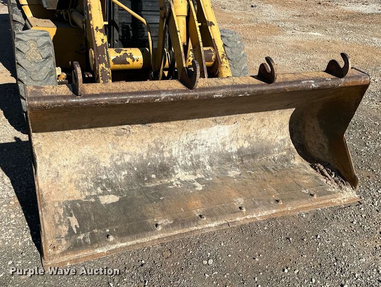 image for item NO9383 2002 Caterpillar 420D  backhoe