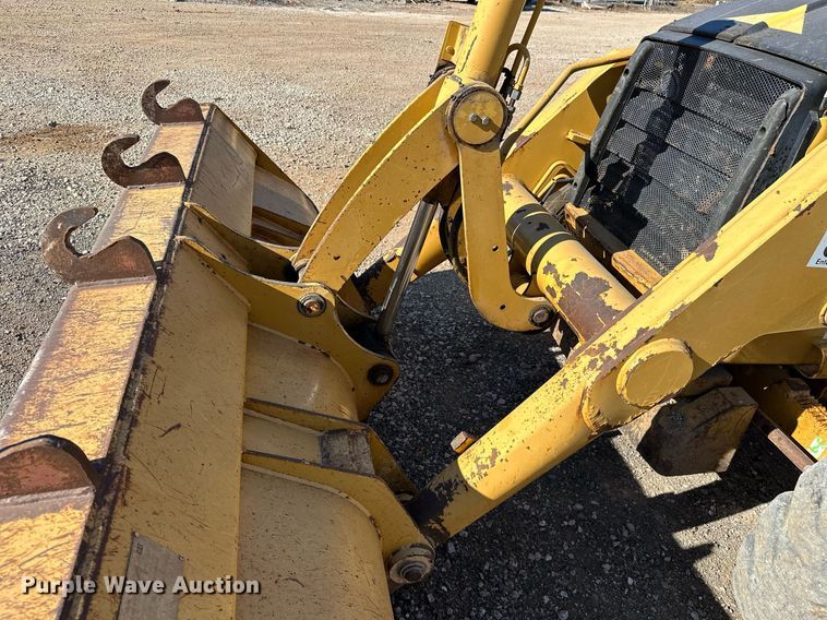 image for item NO9383 2002 Caterpillar 420D  backhoe