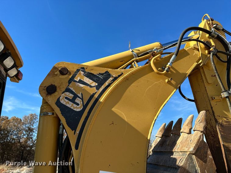 image for item NO9383 2002 Caterpillar 420D  backhoe