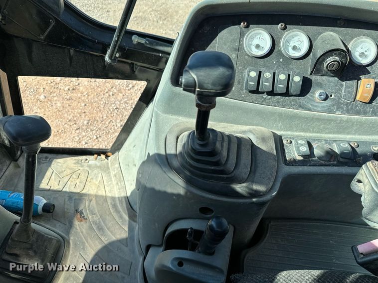 image for item NO9383 2002 Caterpillar 420D  backhoe