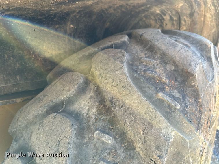 image for item NO9383 2002 Caterpillar 420D  backhoe