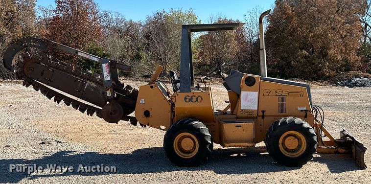 image for item NO9384 1992 Case 660  trencher