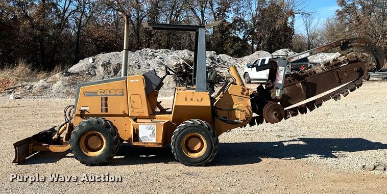 image for item NO9384 1992 Case 660  trencher