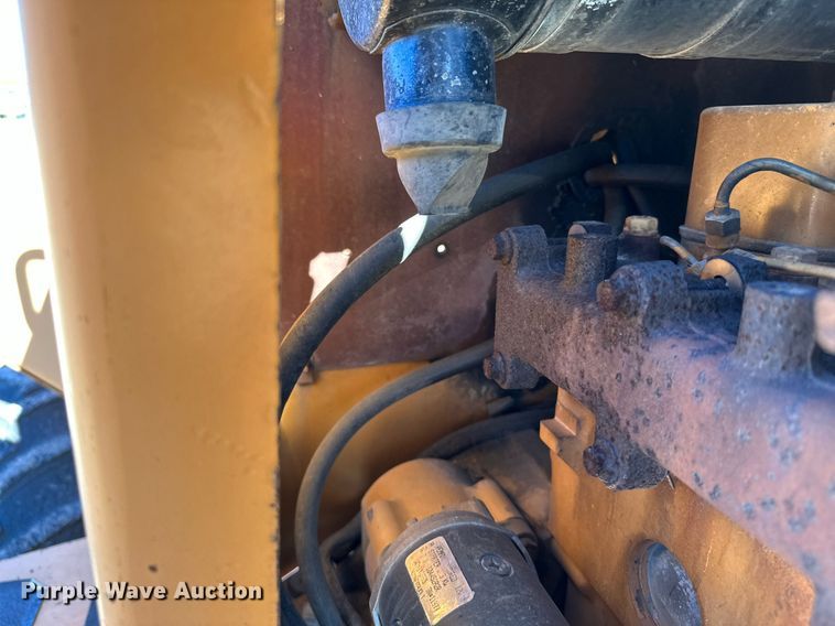 image for item NO9384 1992 Case 660  trencher