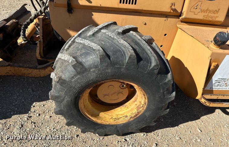 image for item NO9384 1992 Case 660  trencher