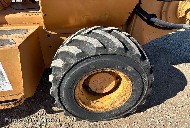 image for item NO9384 1992 Case 660  trencher