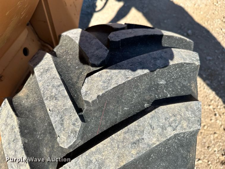 image for item NO9384 1992 Case 660  trencher