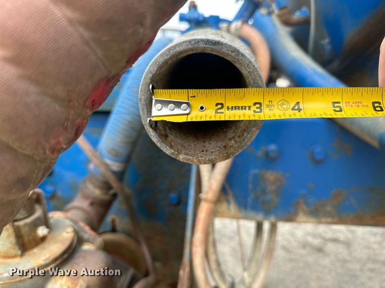 image for item NO9386 2006 International 7600  vacuum truck