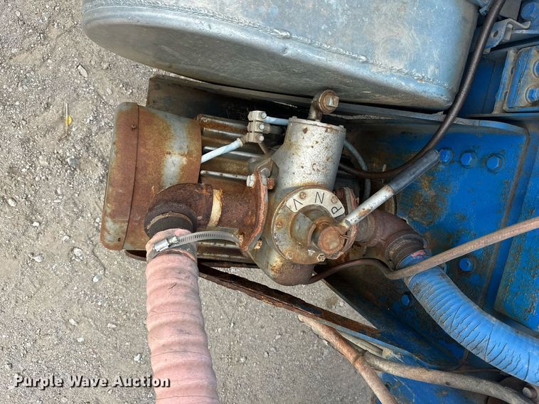 image for item NO9386 2006 International 7600  vacuum truck