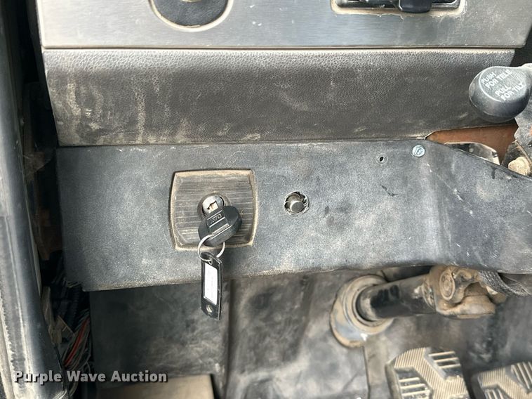 image for item NO9417 2014 Caterpillar CT660  dump truck