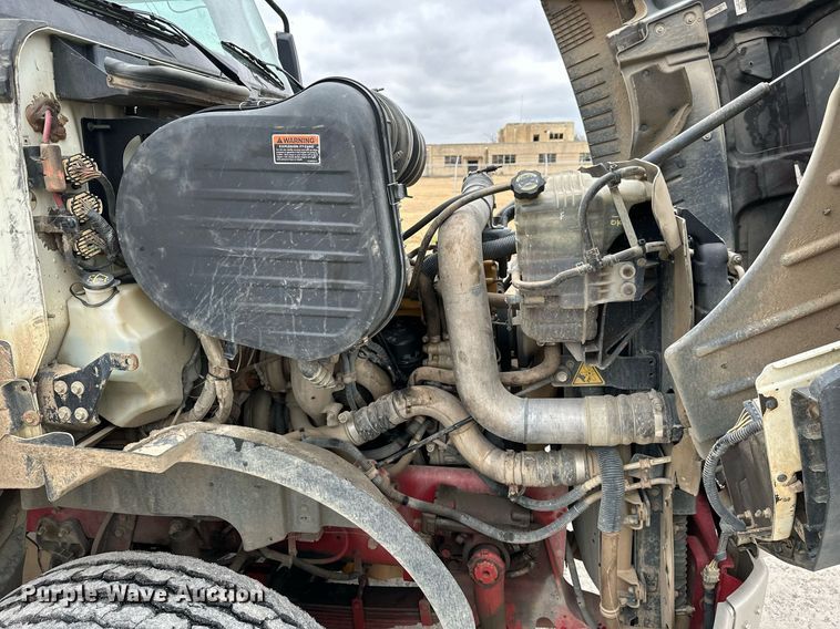 image for item NO9417 2014 Caterpillar CT660  dump truck