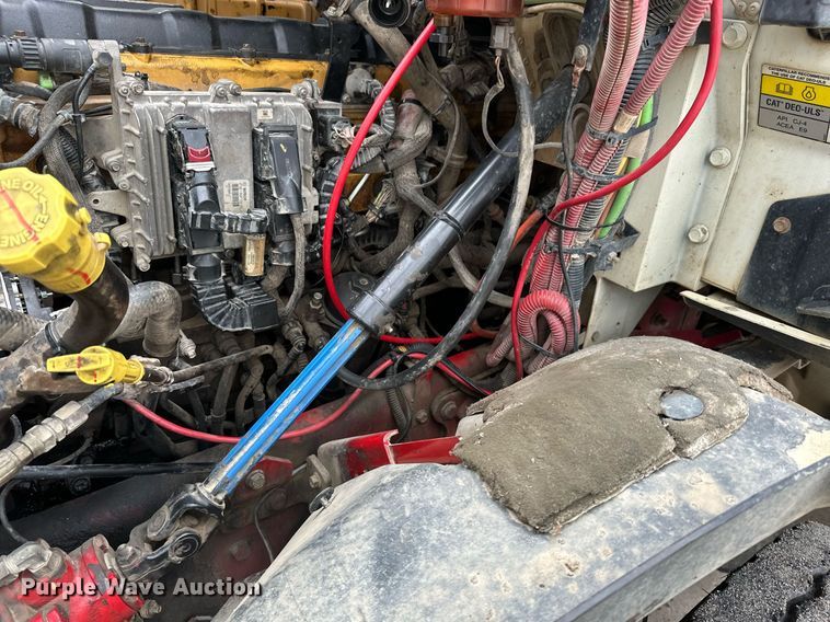 image for item NO9417 2014 Caterpillar CT660  dump truck