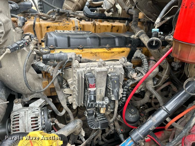 image for item NO9417 2014 Caterpillar CT660  dump truck