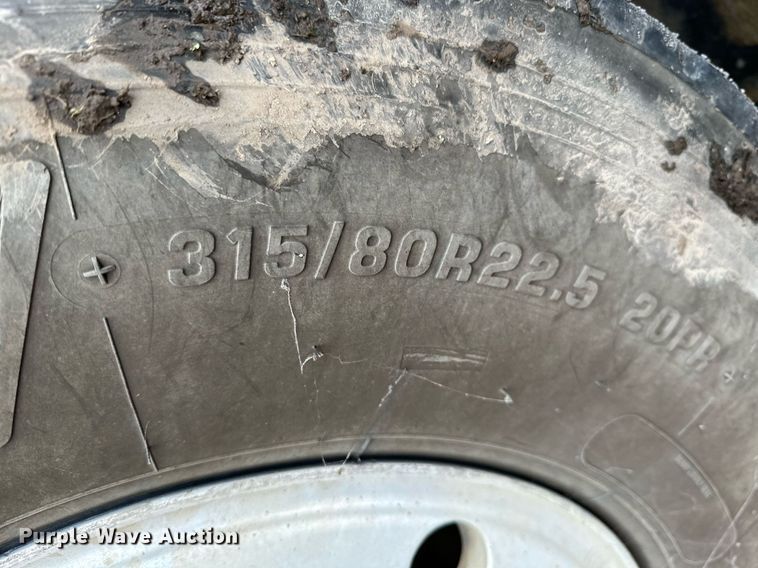 image for item NO9417 2014 Caterpillar CT660  dump truck