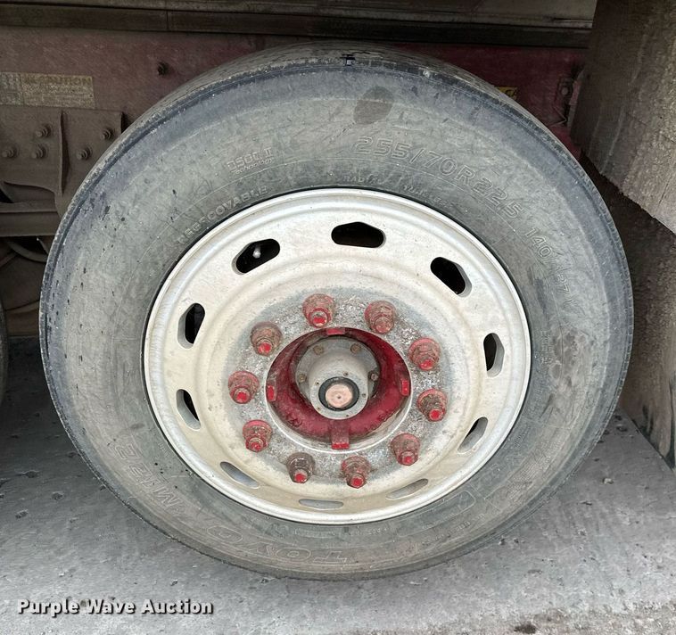 image for item NO9417 2014 Caterpillar CT660  dump truck