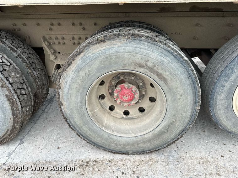 image for item NO9417 2014 Caterpillar CT660  dump truck