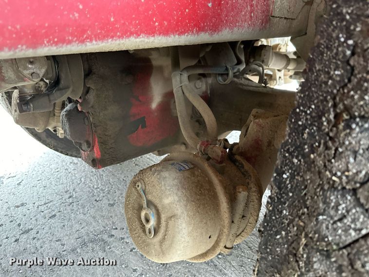 image for item NO9417 2014 Caterpillar CT660  dump truck