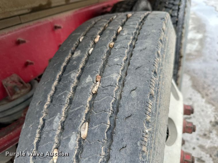 image for item NO9417 2014 Caterpillar CT660  dump truck