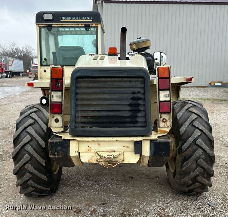 image for item NO9478 1997 Ingersoll Rand VR-524  telehandler