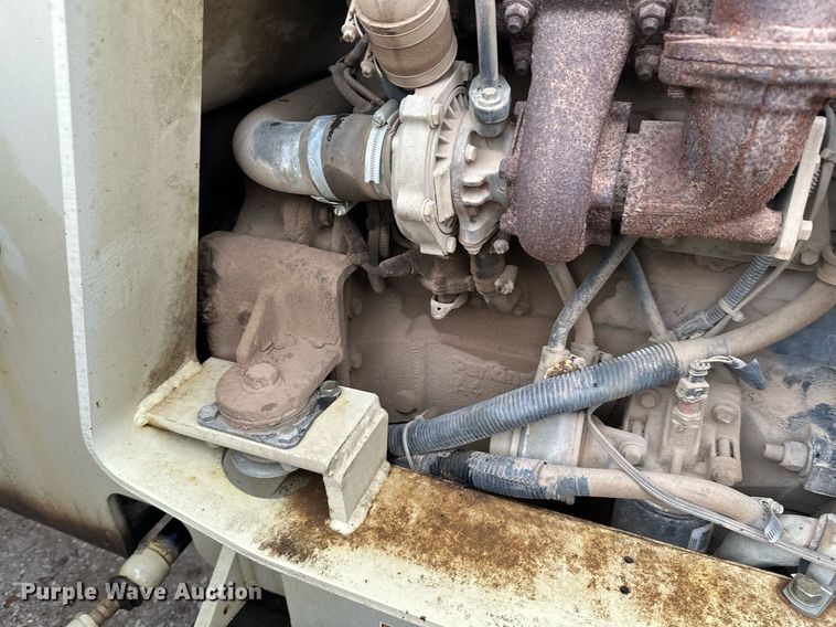 image for item NO9478 1997 Ingersoll Rand VR-524  telehandler