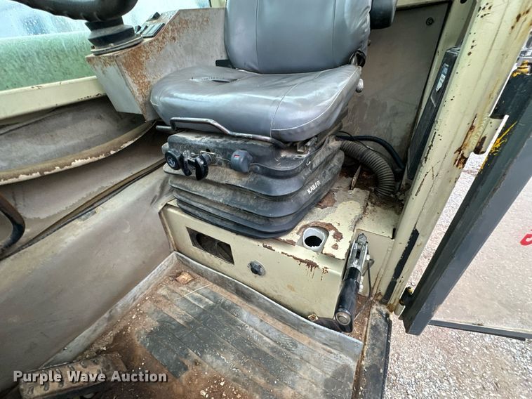 image for item NO9478 1997 Ingersoll Rand VR-524  telehandler