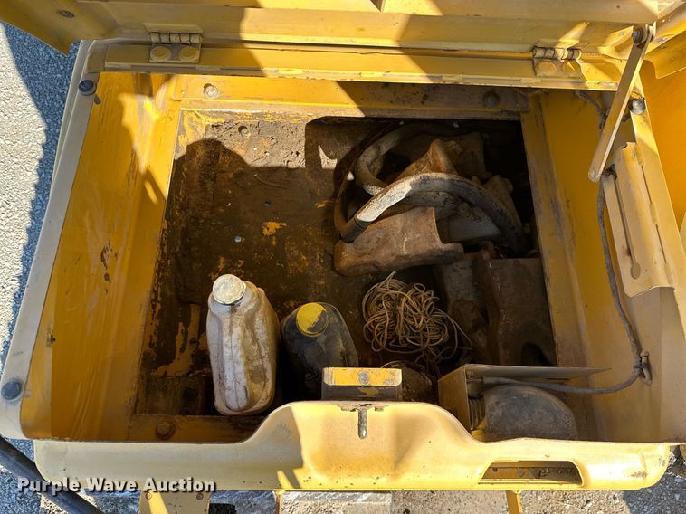 image for item NO9483 2008 Caterpillar 325D L  excavator