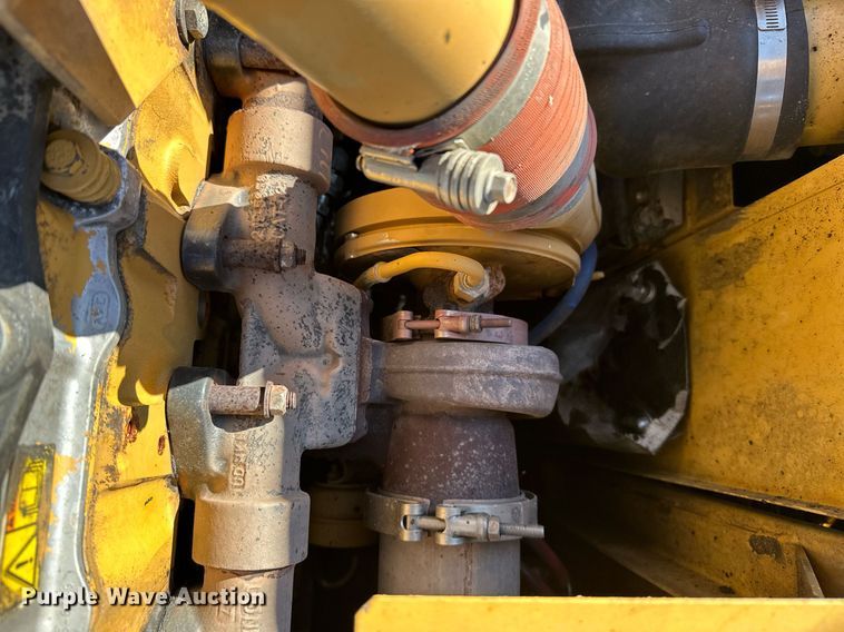 image for item NO9483 2008 Caterpillar 325D L  excavator