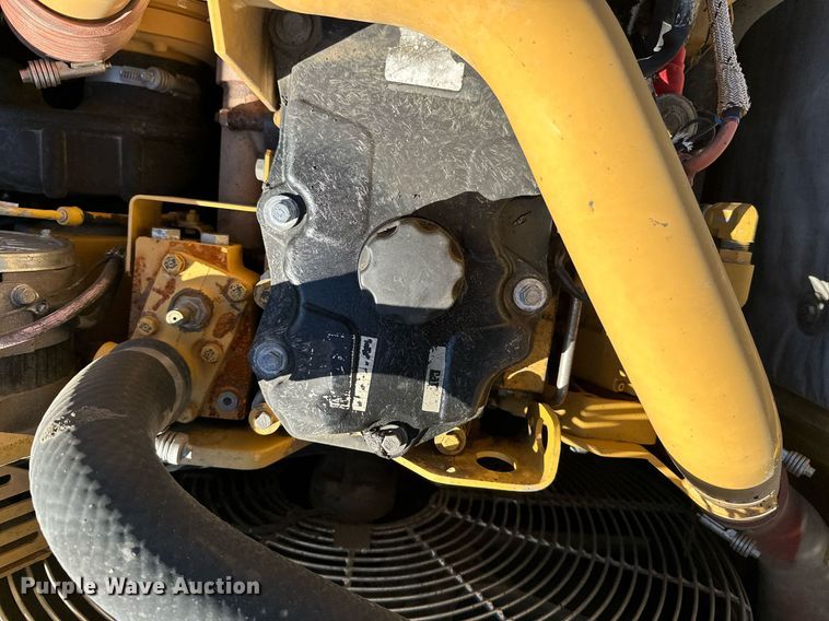 image for item NO9483 2008 Caterpillar 325D L  excavator