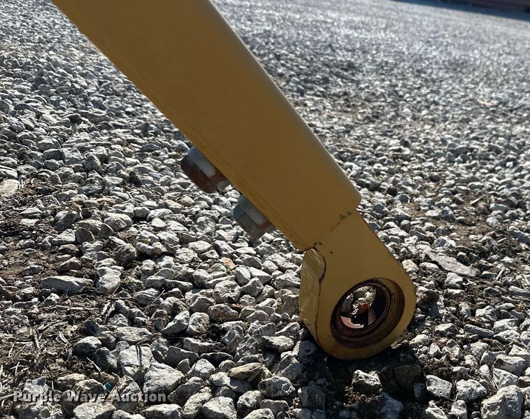 image for item NO9484 Caterpillar D6T  dozer sweeps