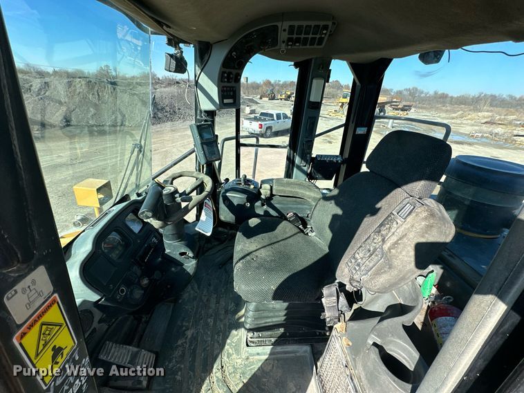 image for item NO9486 2005 Caterpillar 980H  wheel loader