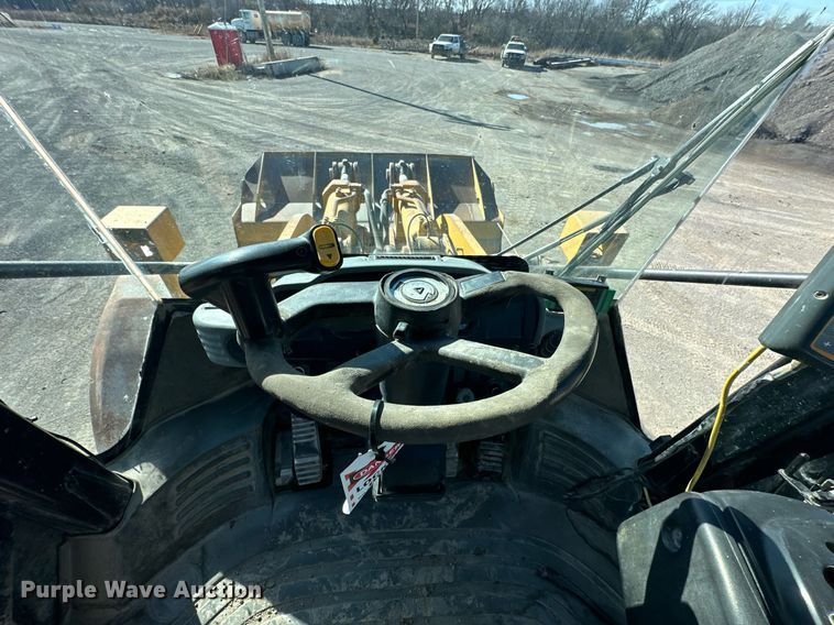 image for item NO9486 2005 Caterpillar 980H  wheel loader