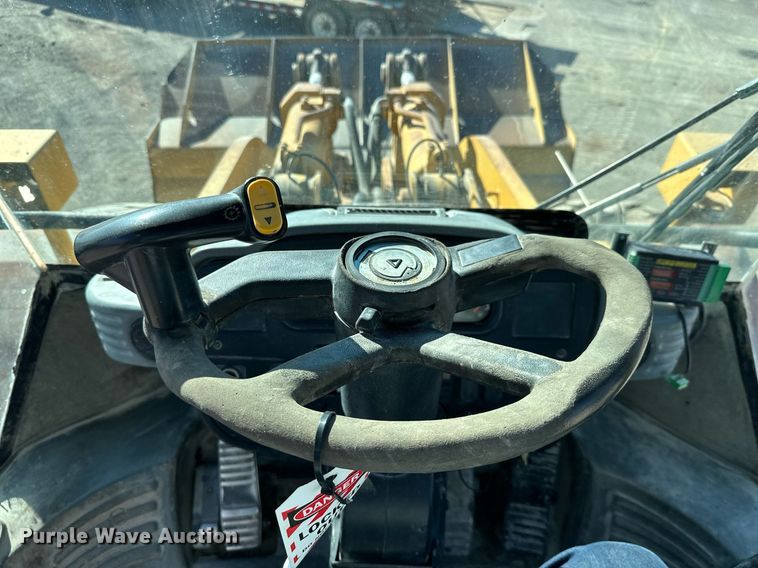 image for item NO9486 2005 Caterpillar 980H  wheel loader