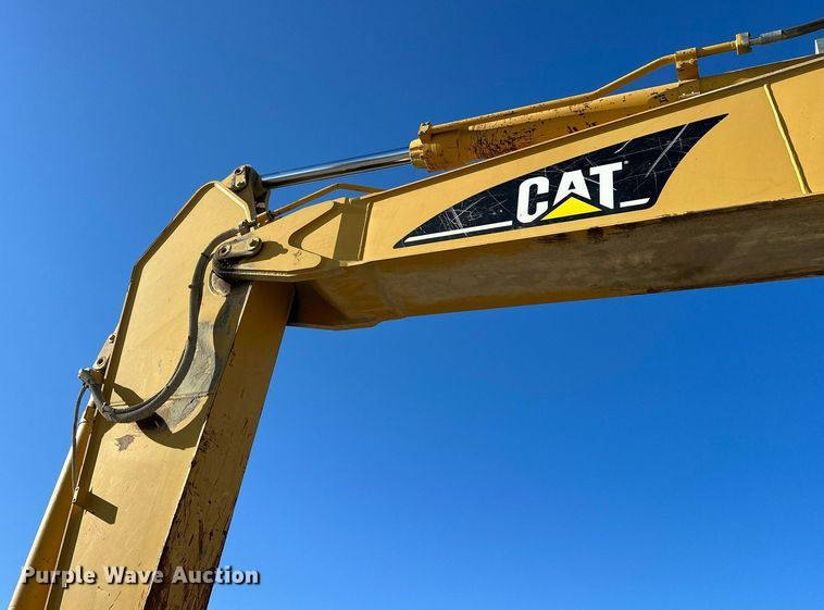 image for item NO9487 2006 Caterpillar 330C L  excavator