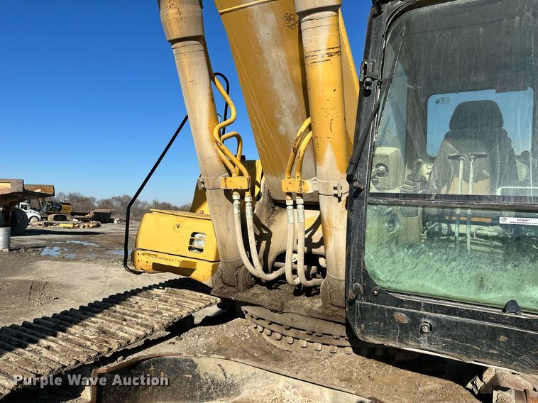 image for item NO9487 2006 Caterpillar 330C L  excavator