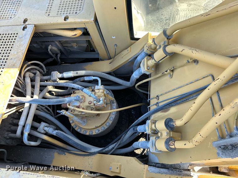 image for item NO9487 2006 Caterpillar 330C L  excavator